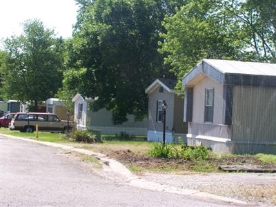Illinois,United States,Mobile Home Community,1017