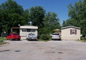 Illinois,United States,Mobile Home Community,1017