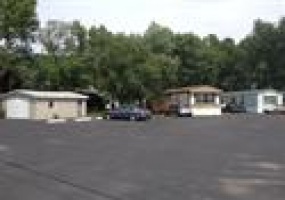 Illinois,United States,Mobile Home Community,1028