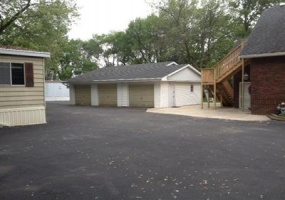 Illinois,United States,Mobile Home Community,1028