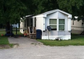 Illinois,United States,Mobile Home Community,1033