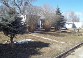 North Dakota,United States,Mobile Home Community,1035