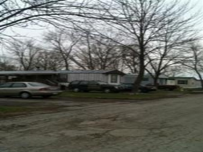 Illinois,United States,Mobile Home Community,1045