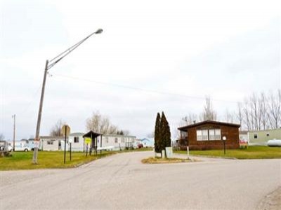 Minnesota,United States,Mobile Home Community,1047