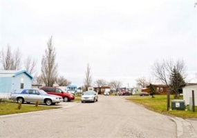 Minnesota,United States,Mobile Home Community,1047