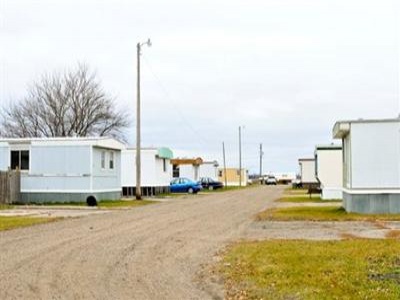 Minnesota,United States,Mobile Home Community,1047