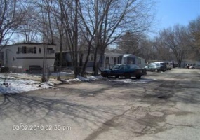 Kansas,United States,Mobile Home Community,1051